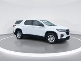 Used 2023 Chevrolet Traverse LS image 2