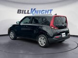 Used 2021 Kia Soul LX image 4