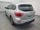 Used 2019 Nissan Pathfinder S image 5