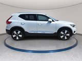 Used 2021 Volvo XC40 T5 Momentum image 4