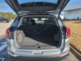 Used 2023 GMC Terrain SLT image 4
