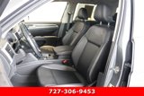 Used 2019 Volkswagen Atlas SE w/ Panoramic Sunroof Package image 2