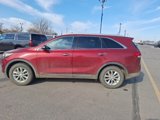 Used 2017 Kia Sorento LX image 5