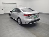 Used 2021 Toyota Corolla LE image 5