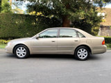 Used 2000 Toyota Avalon XLS image 4