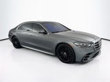 Used 2022 Mercedes-Benz S 580 4MATIC Sedan image 3