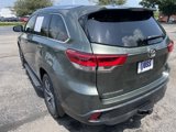 Used 2019 Toyota Highlander XLE image 5