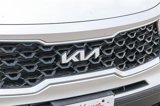Certified 2022 Kia Sorento LX image 4