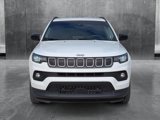 Used 2022 Jeep Compass Latitude image 2