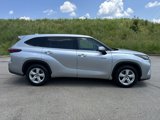 Used 2020 Toyota Highlander LE image 6
