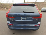 Certified 2022 Volvo XC60 B5 Momentum image 5