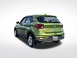 Certified 2022 Hyundai Venue SE image 4