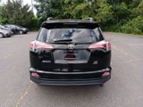 Used 2017 Toyota RAV4 LE image 4