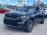 Used 2023 Jeep Grand Cherokee Limited w/ Luxury Tech Group II image 2