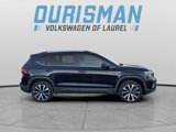 Certified 2024 Volkswagen Taos SE image 2