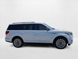 Used 2019 Lincoln Navigator Reserve image 4