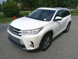 Used 2017 Toyota Highlander XLE image 5