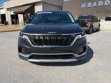 Used 2023 Kia Carnival LX image 5