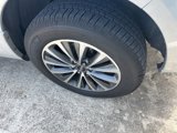 Used 2017 Lincoln Navigator Select image 4