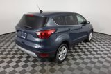 Used 2019 Ford Escape SE image 3