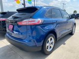 Used 2023 Ford Edge SE image 2