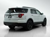 Used 2017 Ford Explorer XLT w/ Equipment Group 202A image 5