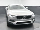 New 2026 Volvo V90 B6 Cross Country Ultra w/ Protection Package Premier image 2