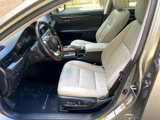 Used 2016 Lexus ES 300h image 6