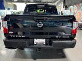 Used 2021 Nissan Titan SV w/ SV Convenience Package image 4