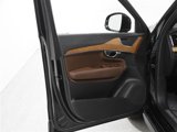 Used 2021 Volvo XC90 T6 Momentum w/ Advanced Package image 4