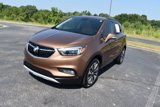 Used 2017 Buick Encore Essence image 2