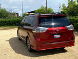 Used 2018 Toyota Sienna SE image 5