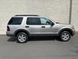 Used 2006 Ford Explorer XLT image 2