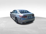 Used 2018 Toyota Camry SE image 3