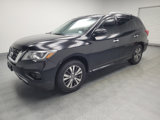 Used 2018 Nissan Pathfinder S image 2