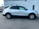Used 2019 Chevrolet Equinox LT image 2