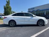 Used 2017 Toyota Camry SE image 5