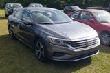 Used 2021 Volkswagen Passat 2.0T SE image 2