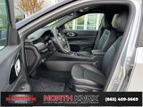 Used 2024 Jeep Compass Trailhawk image 3
