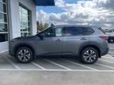 Used 2021 Nissan Rogue SV image 2