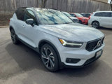Certified 2022 Volvo XC40 T5 R-Design w/ Advanced Package image 2