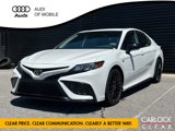 Used 2022 Toyota Camry SE image 3