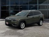 Used 2019 Jeep Cherokee Latitude w/ Cold Weather Group image 3