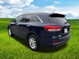 Used 2017 Kia Sorento LX image 4