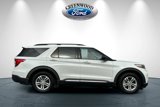 Certified 2022 Ford Explorer XLT w/ Equipment Group 202A image 3
