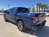 Used 2022 Nissan Frontier SV image 3