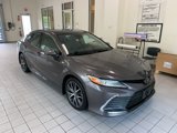 Used 2022 Toyota Camry XLE image 3