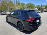 Used 2022 Volkswagen Tiguan SE R-Line image 2