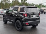 Used 2016 Jeep Renegade Latitude image 3