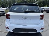 Certified 2022 Hyundai Venue Limited w/ Cargo Package image 5
